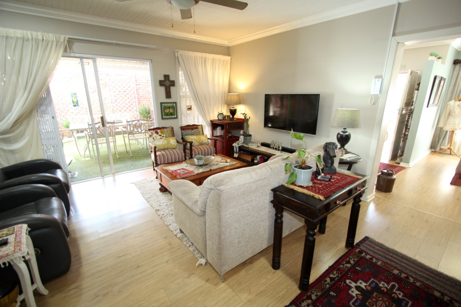 3 Bedroom Property for Sale in Riebeeckstad Free State